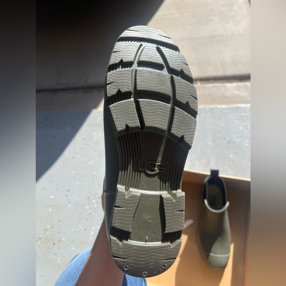 New Ugg women’s forest green droplet boots size 6 - Picture 6 of 8